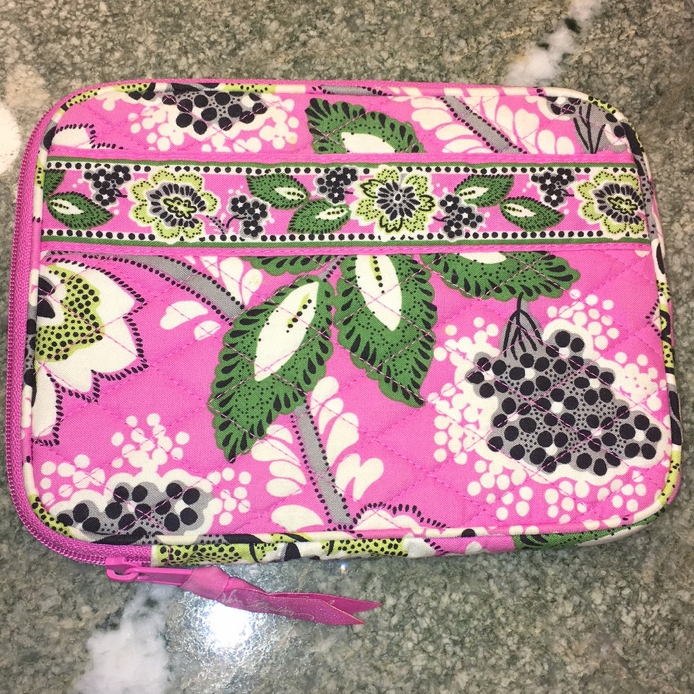 🎉HOST PICK: Electronic Posh Party! Vera Bradley Tablet Cover